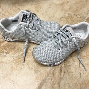 NOBULL Grey trainer